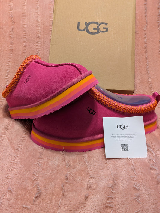 Size 6 - UGG Tasman Clog Slippers