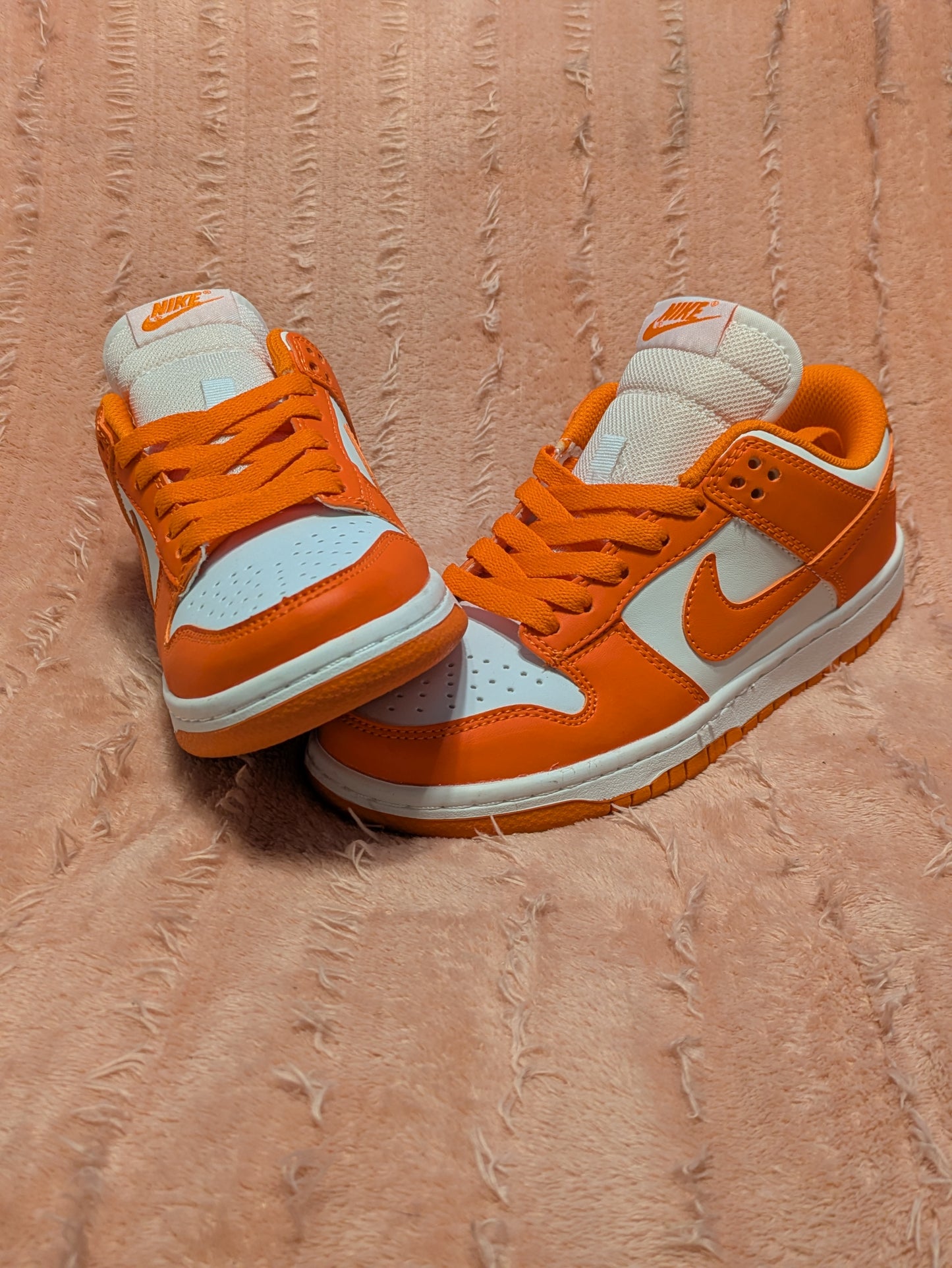 Size 5.5 - Nike Dunk Low Syracuse